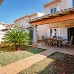 4 Bedroom Stunning Home In Port Dalcudia